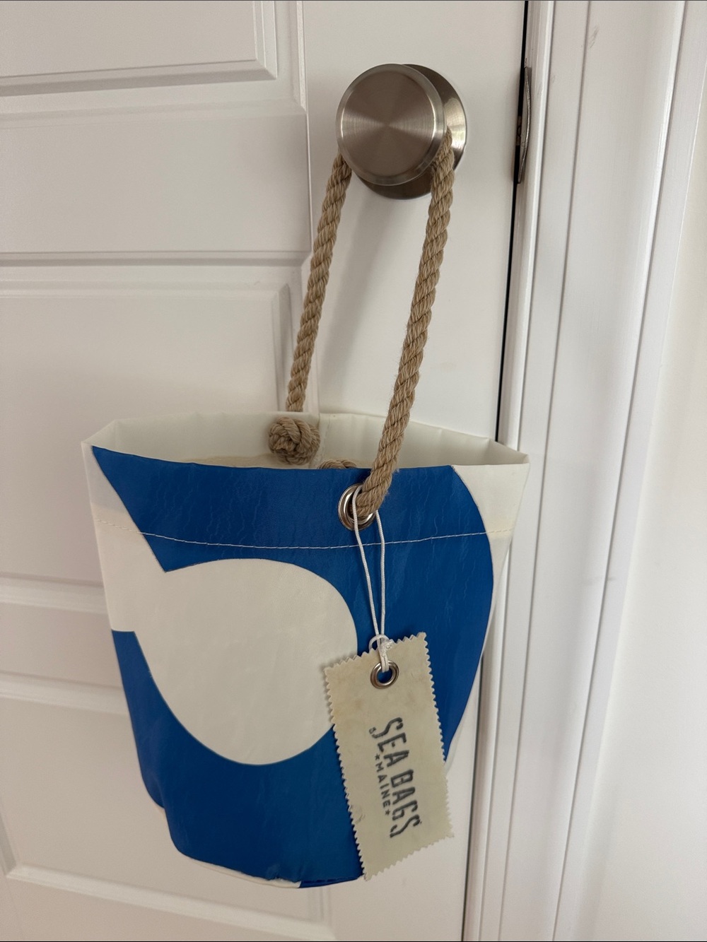 Sea Bags Blue & White Rope-Handle Tote